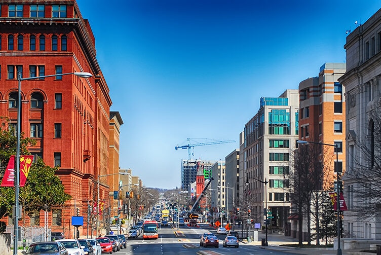 busy streets of washington dc downtown